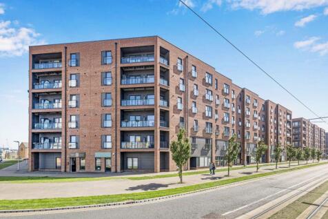 71/6 Ocean Drive, Leith, Edinburgh, EH6 6BP