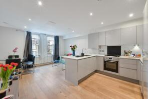Flat 4, 53, Tower Bridge Road, London SE1 4TL