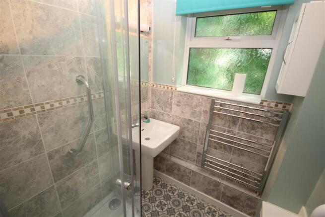 shower (002).JPG
