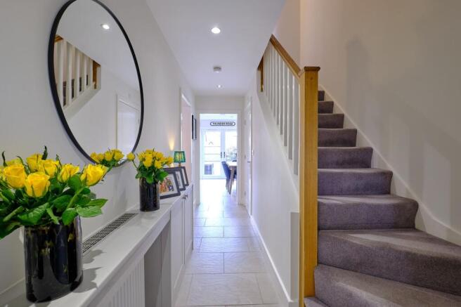 3 bed Semi-Detached for sale Image 5