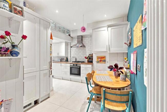 Hawthorn Road, London, N8 photo 4