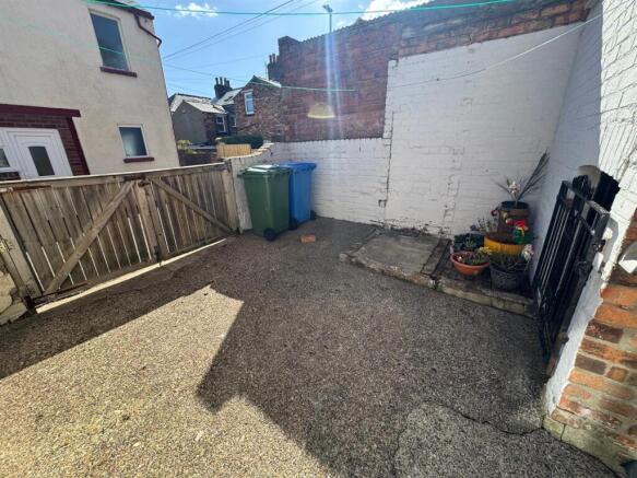 2 bed Terraced for sale Image 10