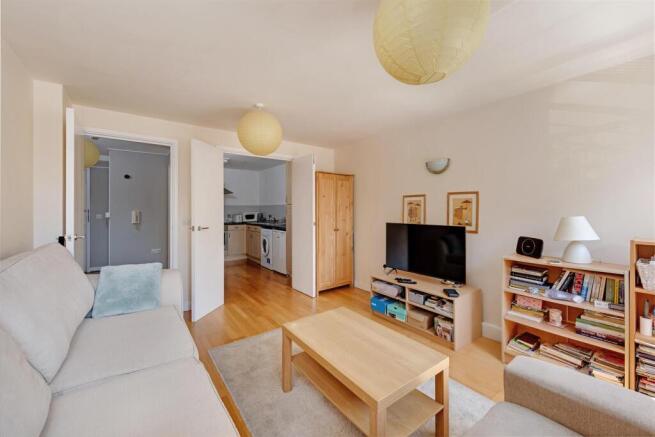 Lithos Road, London, NW3 photo 4