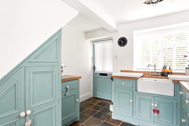 2 bed Semi-Detached for sale Image 7