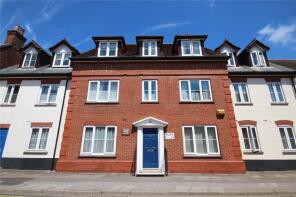 15, 27 Cottage Mews, Christchurch Road, Ringwood BH24 1DG