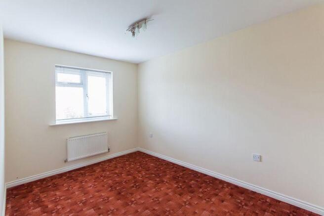 Bedroom Twe