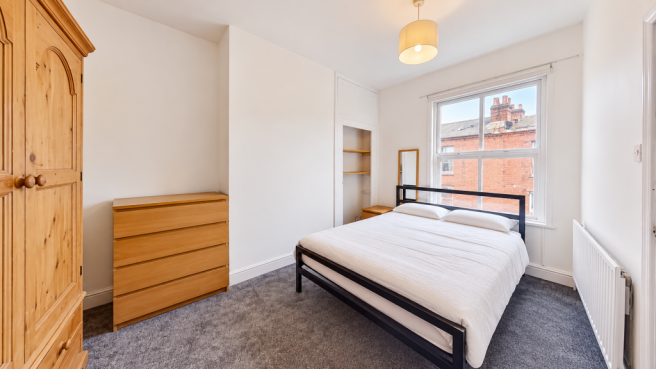 Bright Minimalist Bedroom Retreat