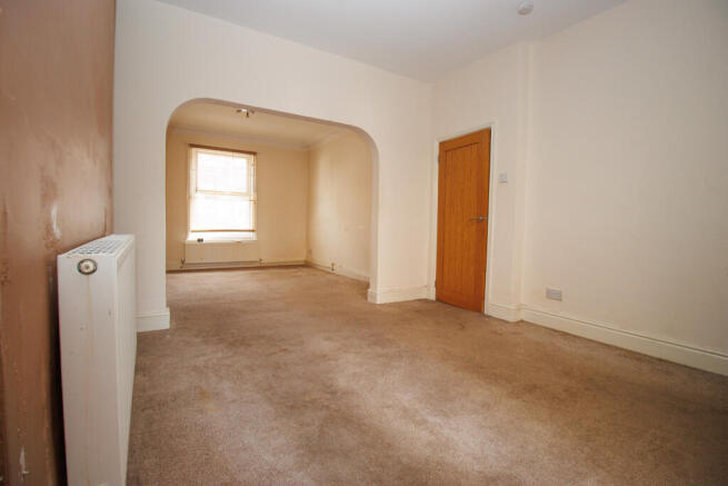4 bed Terraced for sale Image 8
