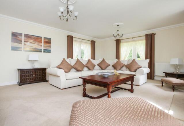 Superb Lounge