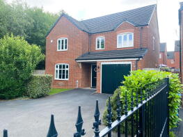 16, North Dene Park, Oldham OL9 9JN