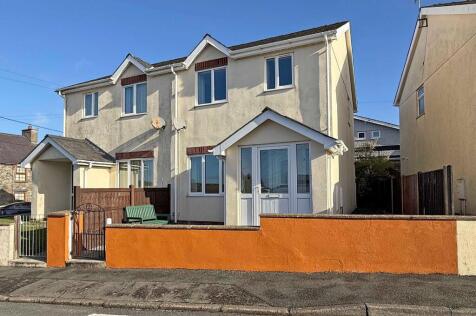 Ffordd Penmynydd, Llanfairpwll, Isle of Anglesey, LL61