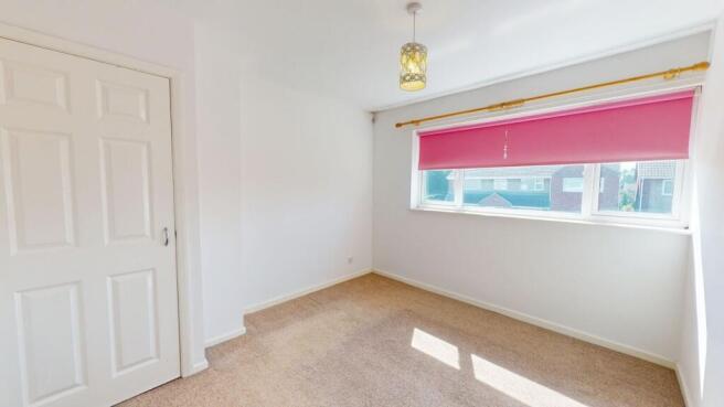 3 bed Semi-Detached for sale Image 6
