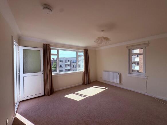 Living room 1