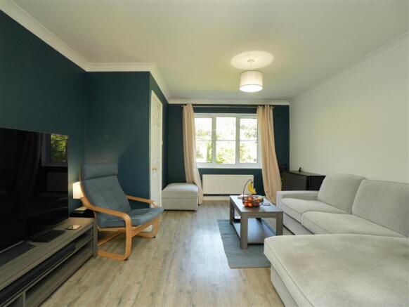 3 bed Terraced for sale Image 5