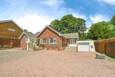Salisbury Road, Andover, SP10