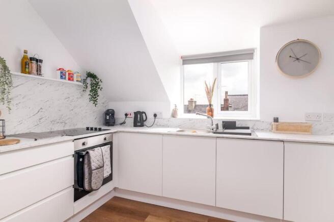 Flat 4, 19 Hudson Street, Whitby, North Yorkshire YO21 3EP photo 4
