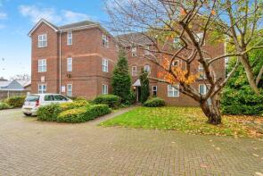Flat 15, 350 Basing House, Shirley Road, Southampton SO15 3HY