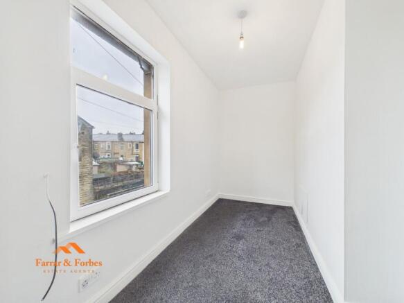 4 bed Terraced for sale Image 12