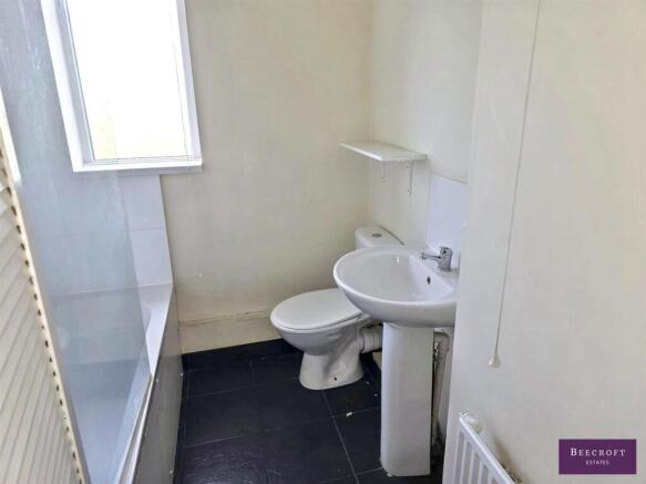2 bed Terraced for sale Image 7