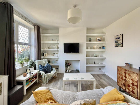 3 bed Terraced for sale Image 4
