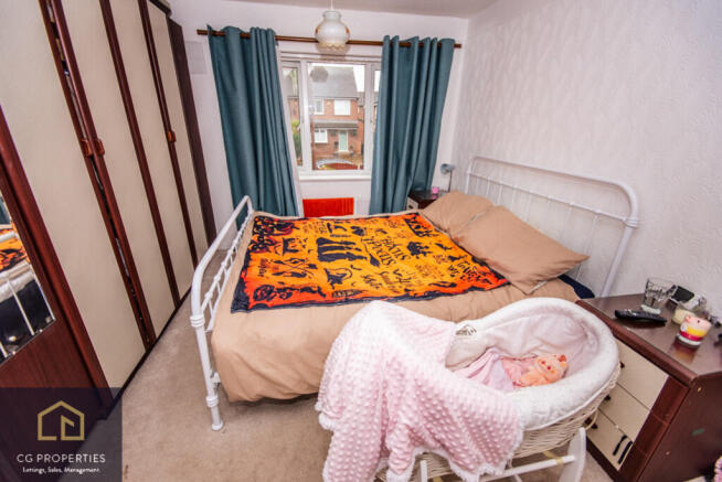 3 bed Semi-Detached for sale Image 7