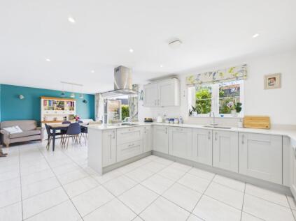 Centenary Fields, Bramley, RG26