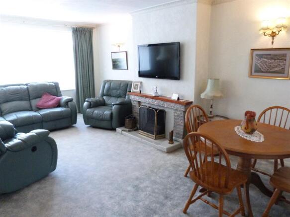 Living/dining Room