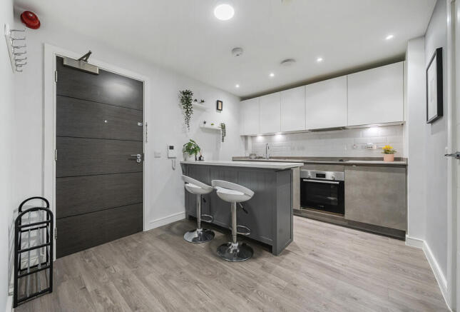 1335356-14-68932d...