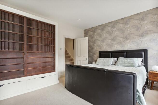 For Sale_Fielding road W4