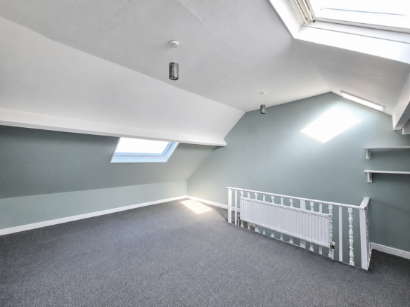 2 bed Terraced for sale Image 11