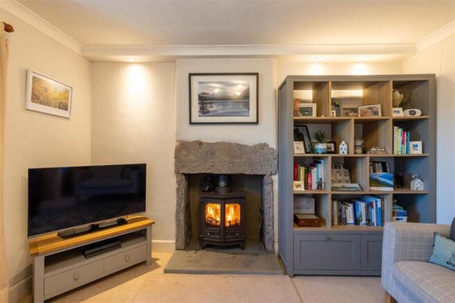 12 Grey Row, Ruthvenfield-21.jpg