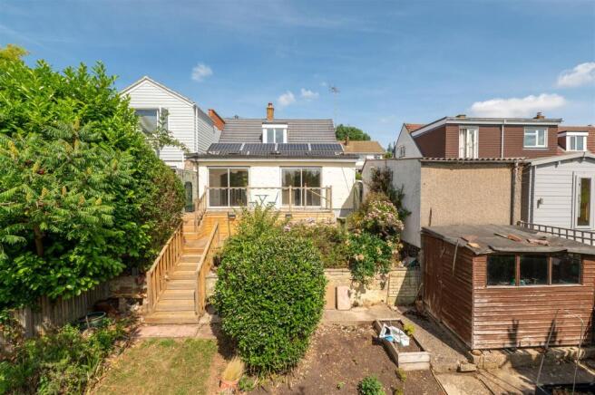 18 Lindsay Avenue, Hitchin-38.jpg