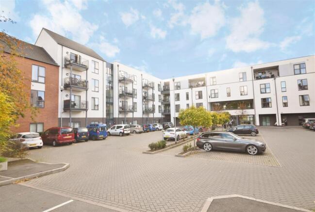 Queensway Court, Queensway, Leamington Spa photo 4