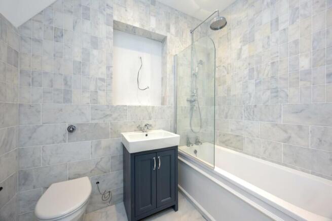Third Avenue, Flat 11-003.jpg