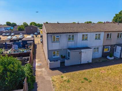 Foxglove Road, South Ockendon, RM15