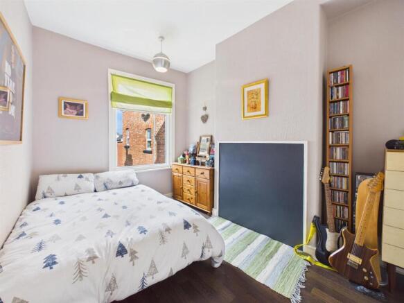 4 bed Terraced for sale Image 7