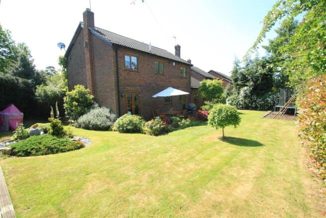 Large Rear garden