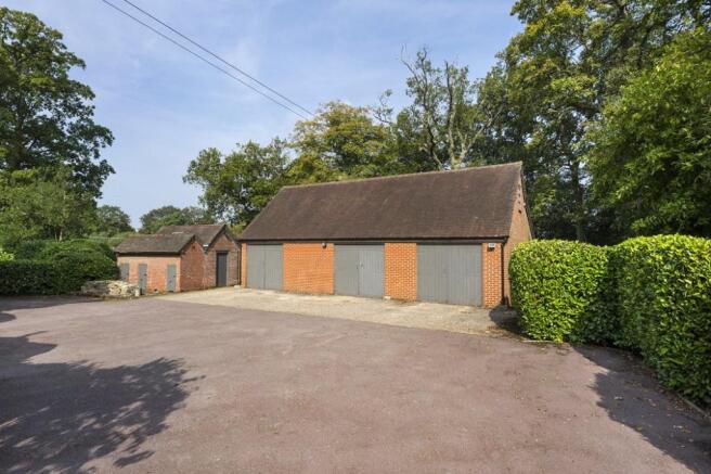 Triple Garage