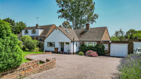 Oaklands, Hawkhurst