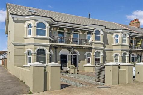 Garendon House, Navarino Road, Worthing, BN11