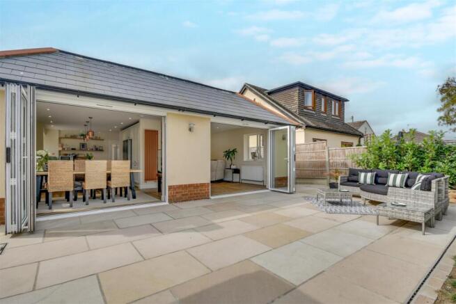 DSC_0597-DSC_0601 copy.jpg