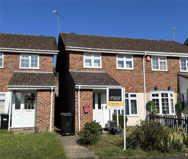 Samber Close, Lymington, Hampshire, SO41