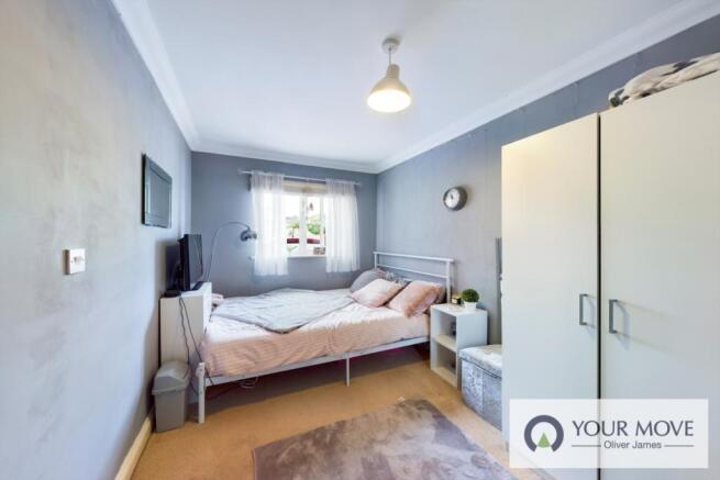 Bedroom Five / Poten