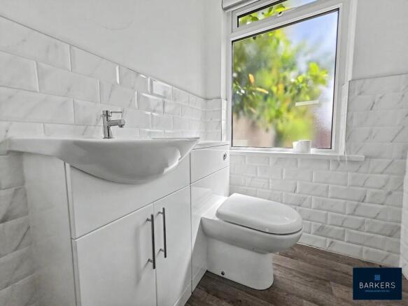 3 bed Semi-Detached for sale Image 12