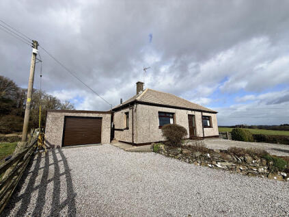 Hillview, Castle Douglas, DG7 2PD