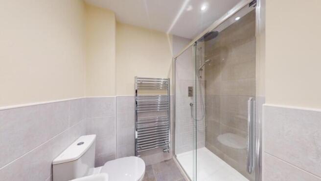 3 bed Semi-Detached to rent Image 9