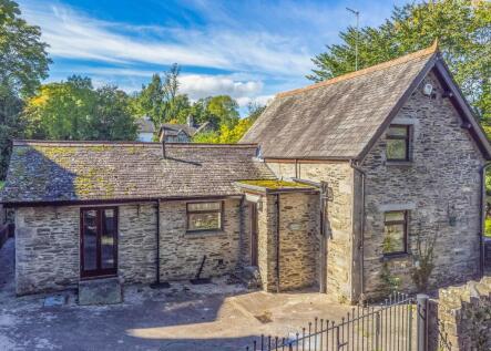 Melmore Stables, Burneside