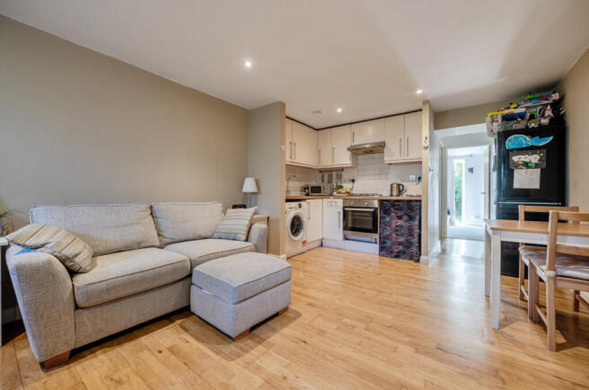 Sitting/Dining Room