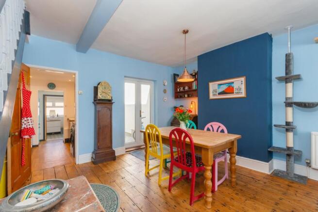 ENALSNHOJTS421 - Dining Room B.jpg