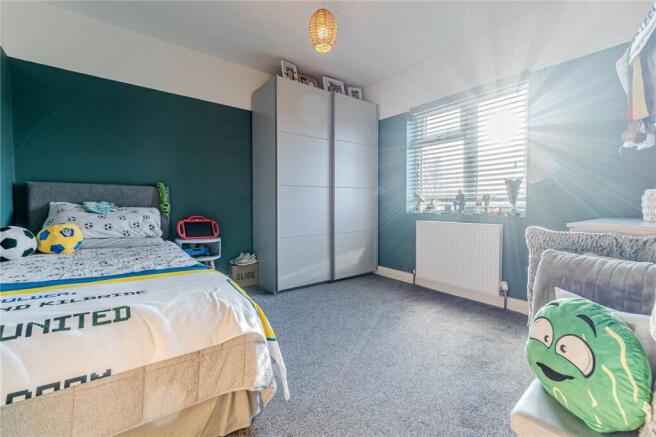4 bed Semi-Detached for sale Image 6